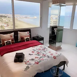 Ubytování v soukromí Seaview, Larnaca