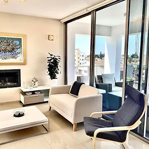 Apartment The Penthouse 401, Larnaca